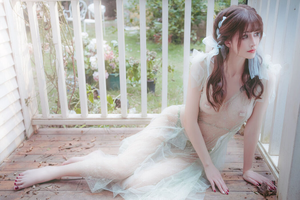 Coser@鹿八岁 – 小鹿的秘密花园
