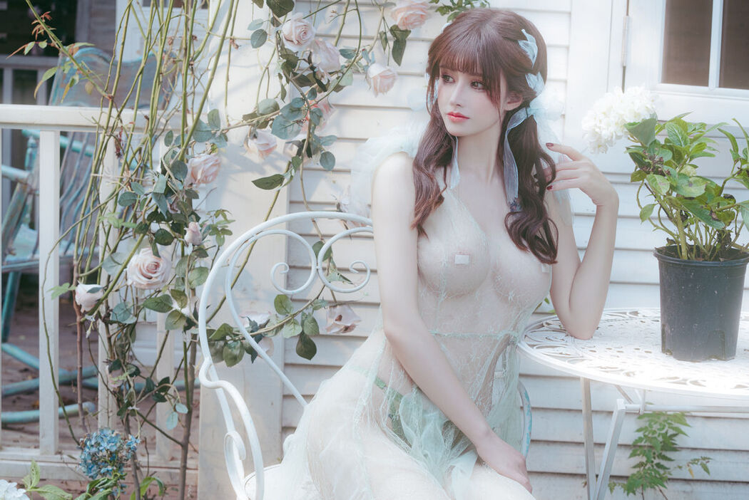 Coser@鹿八岁 – 小鹿的秘密花园