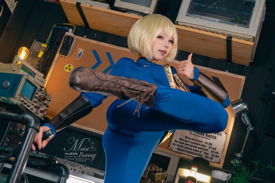 Coser@黏黏团子兔 – 12月作品 辐射-灰烬余生