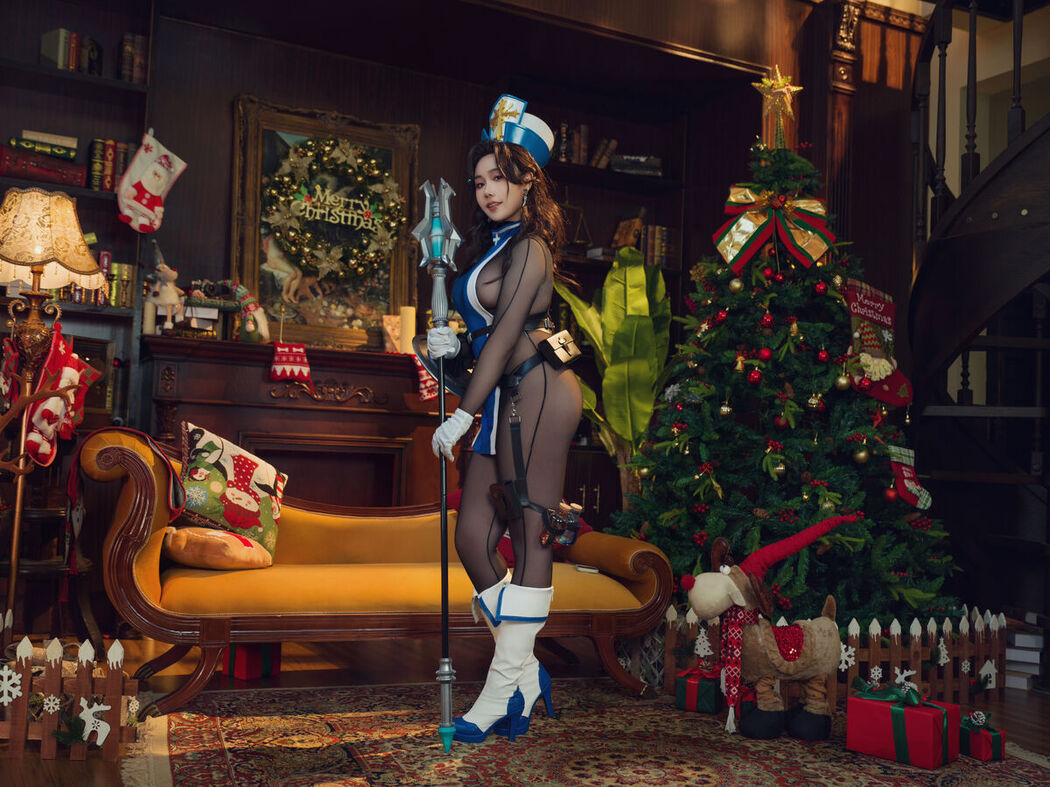 Coser@麻花麻花酱 &#8211; 冬日系列 Part1