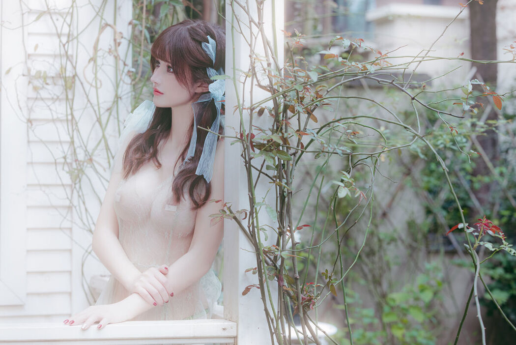 Coser@鹿八岁 – 小鹿的秘密花园