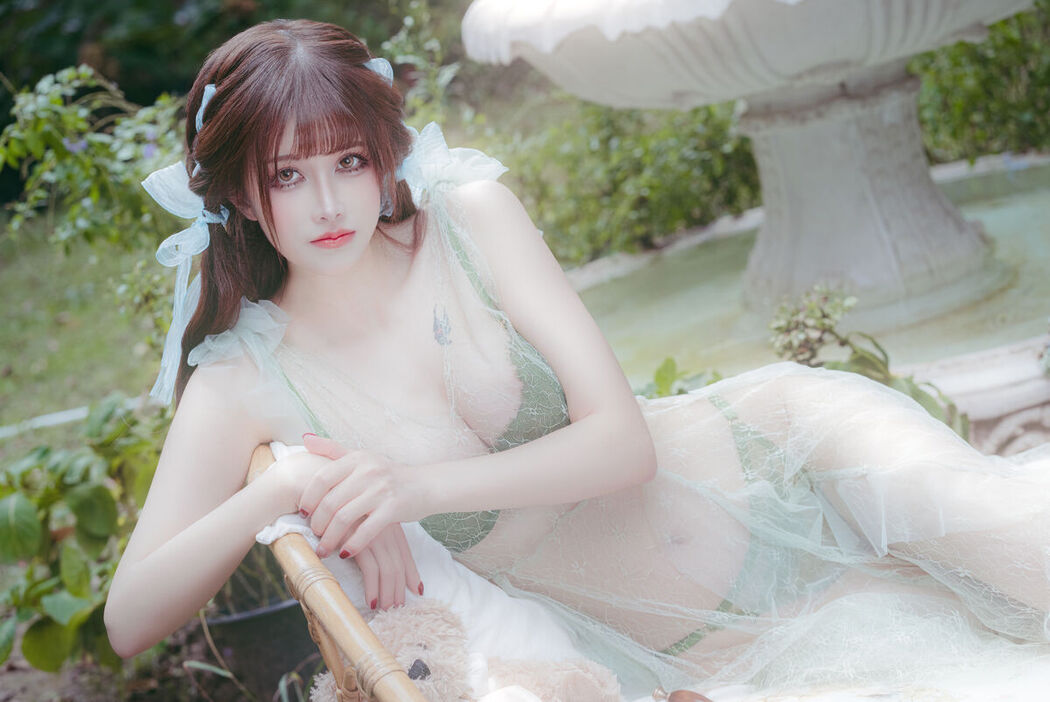 Coser@鹿八岁 – 小鹿的秘密花园
