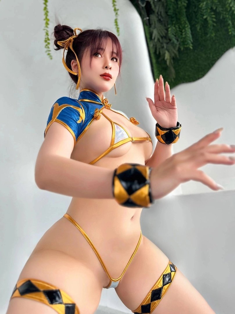 Chun Li Cosplay