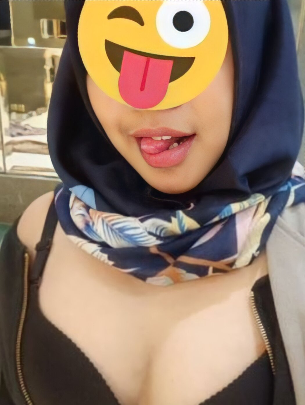 JilBoobs R