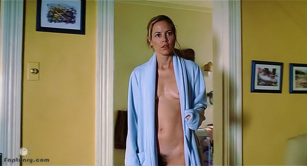 Maria Bello