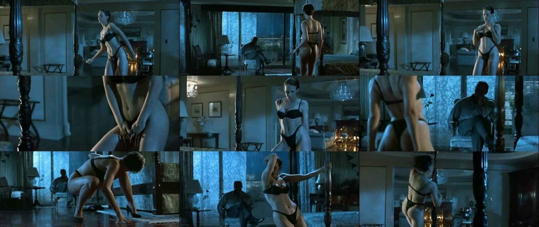 Jamie Lee Curtis Hot