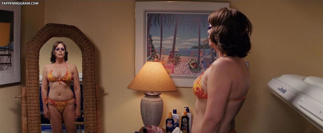 Jamie Lee Curtis Hot