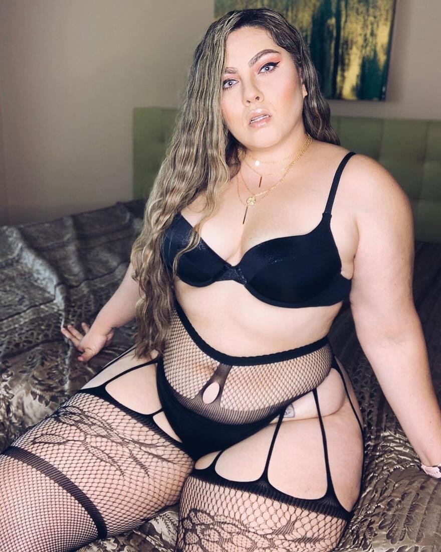 Bella Mkay