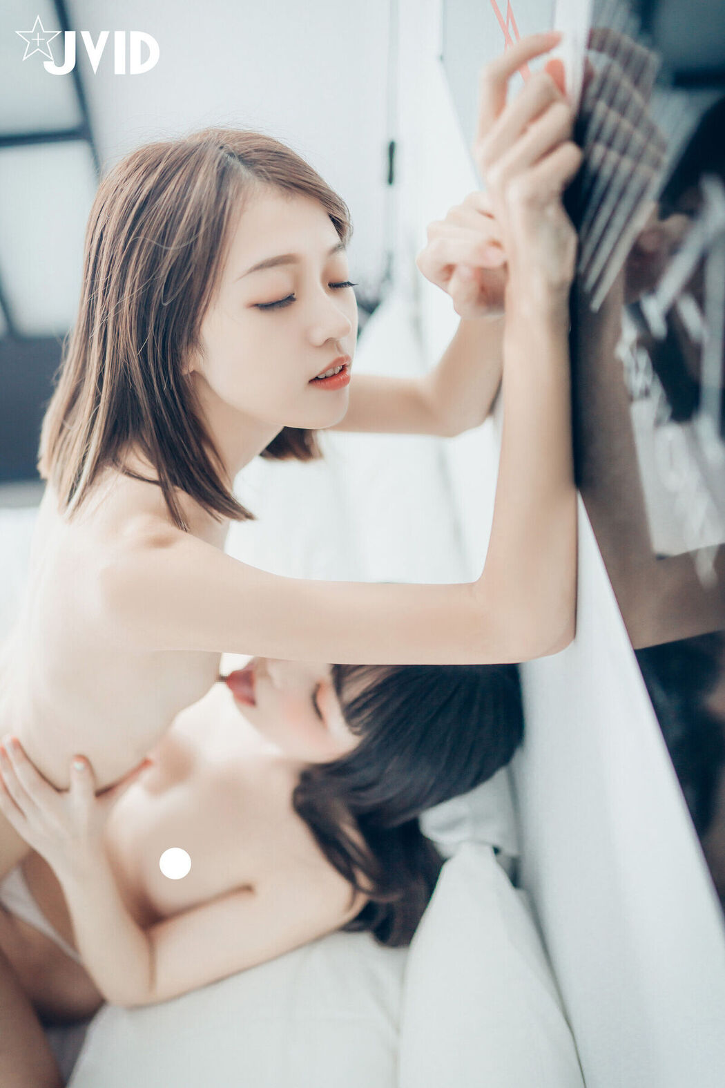 JVID Yan Yan 妍妍 Angel And Tiny – 蘿莉百合 Part2
