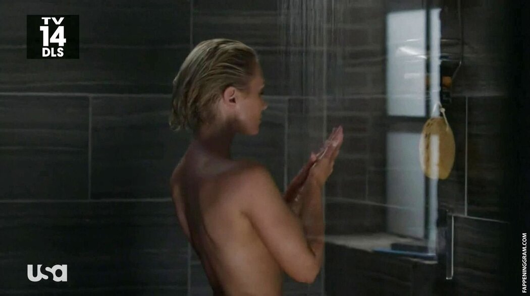Nicky Whelan