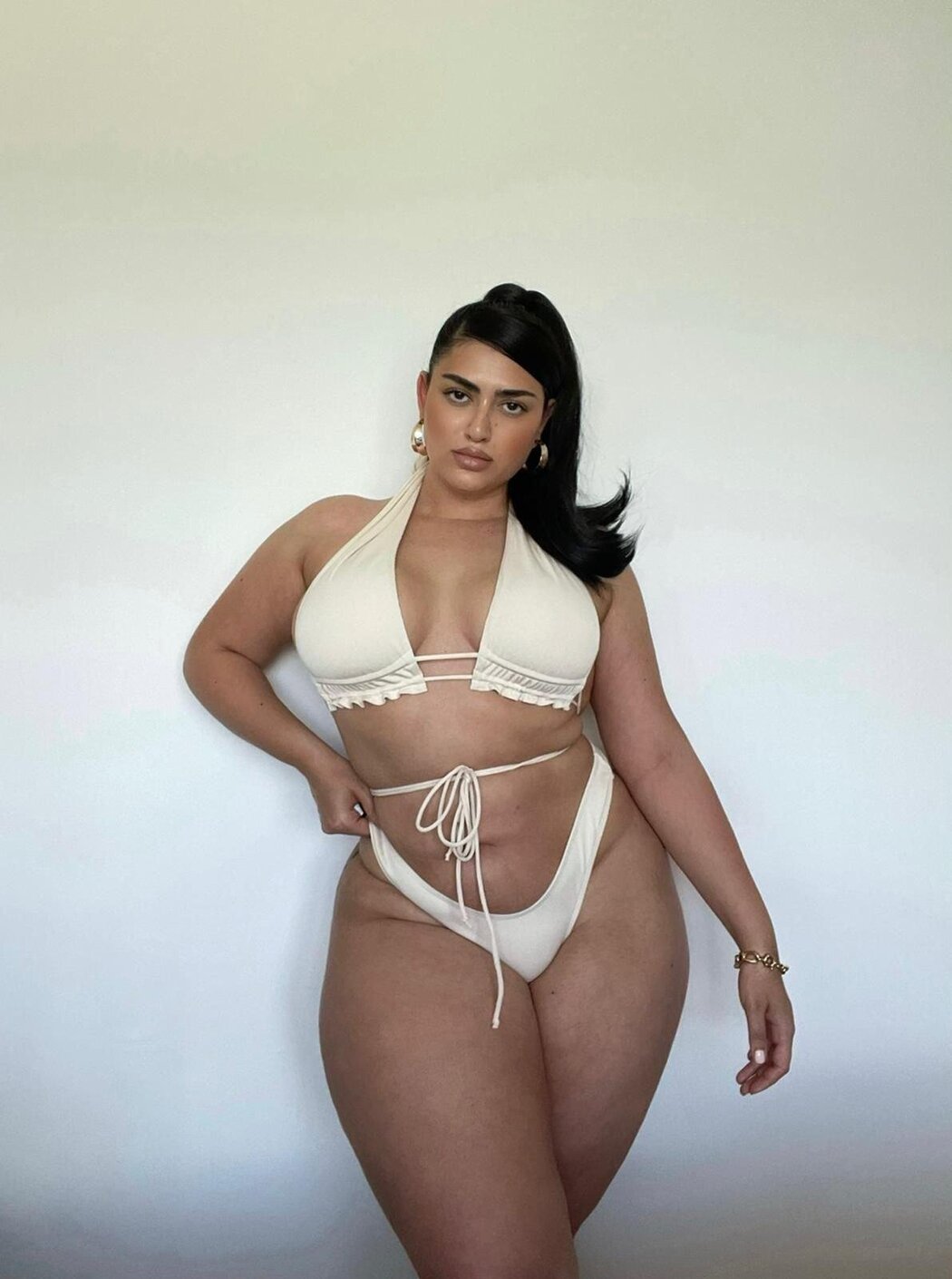 Irena Drezi Cover Photo