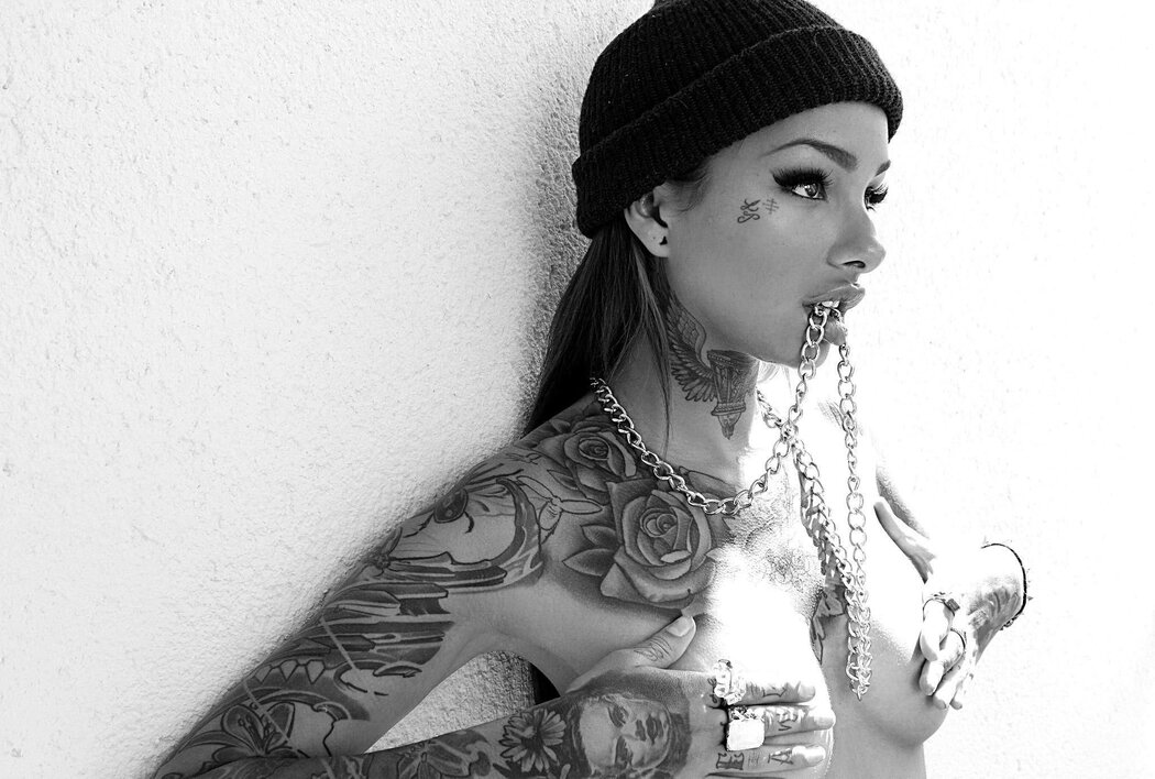Tattooed Bitches
