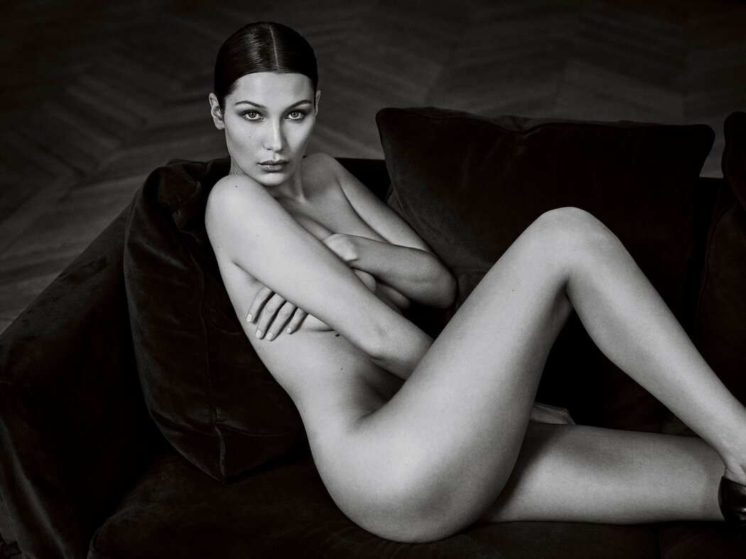 Bella Hadid Hot