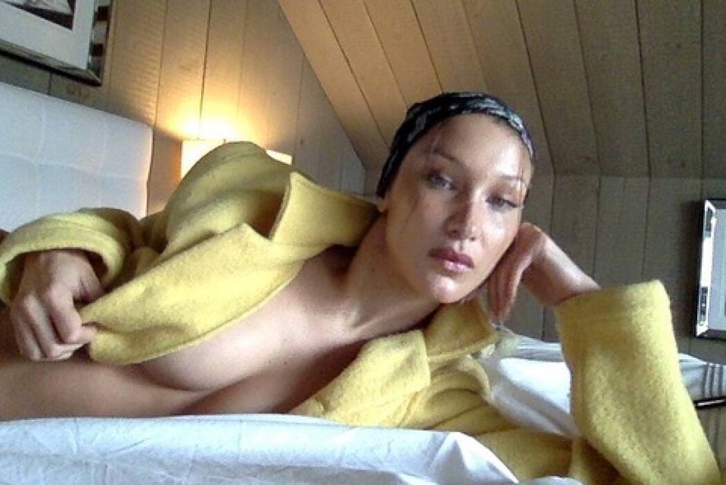Bella Hadid Hot
