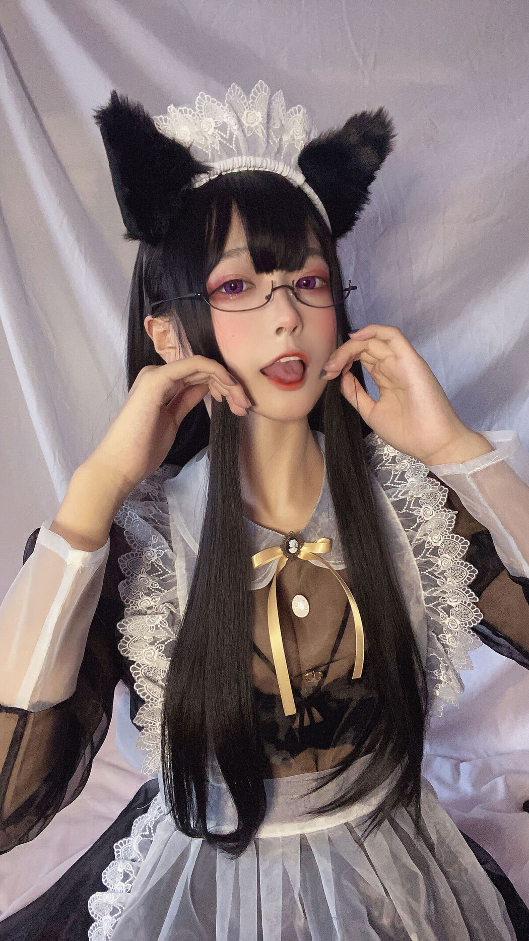 Coser@佳佳好难啊 – 透明女仆