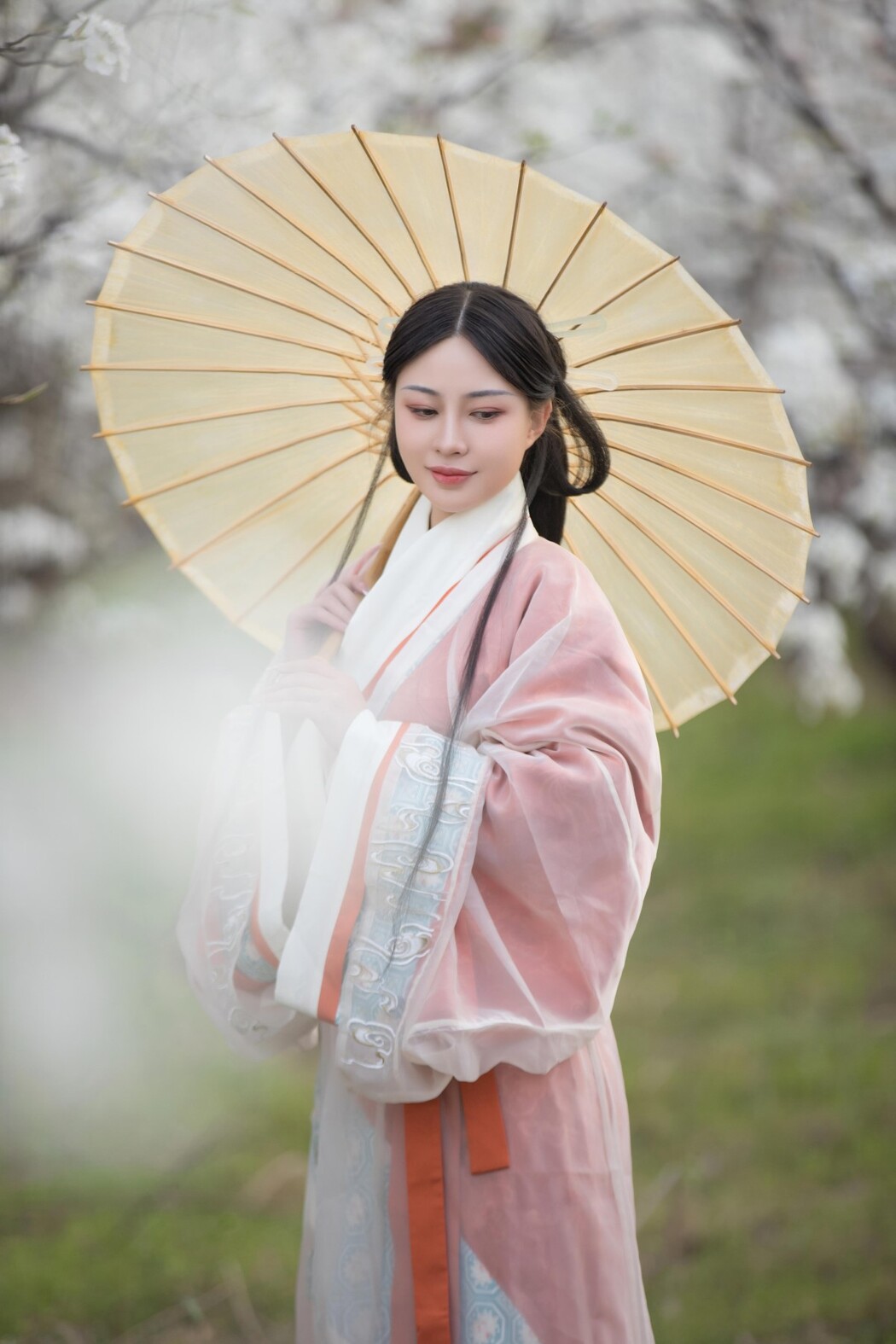 YiTuYu艺图语 Vol.1542 Lu Ge