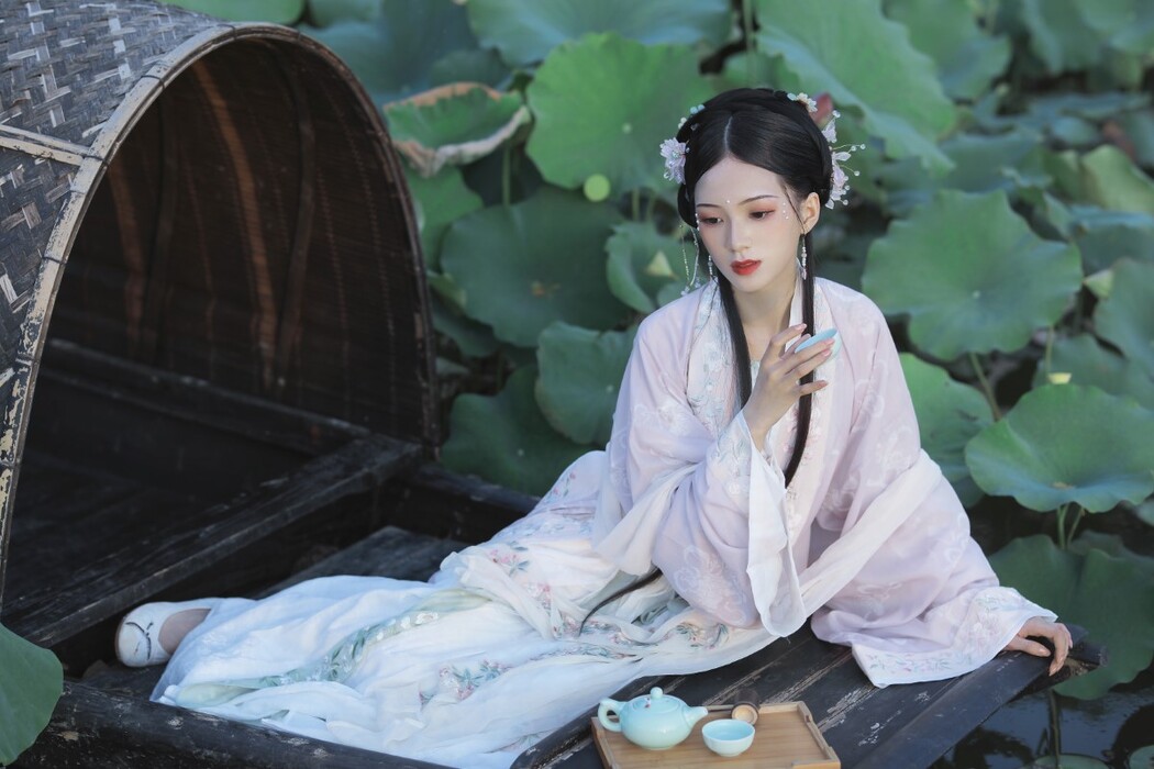 YiTuYu艺图语 Vol.1514 ella