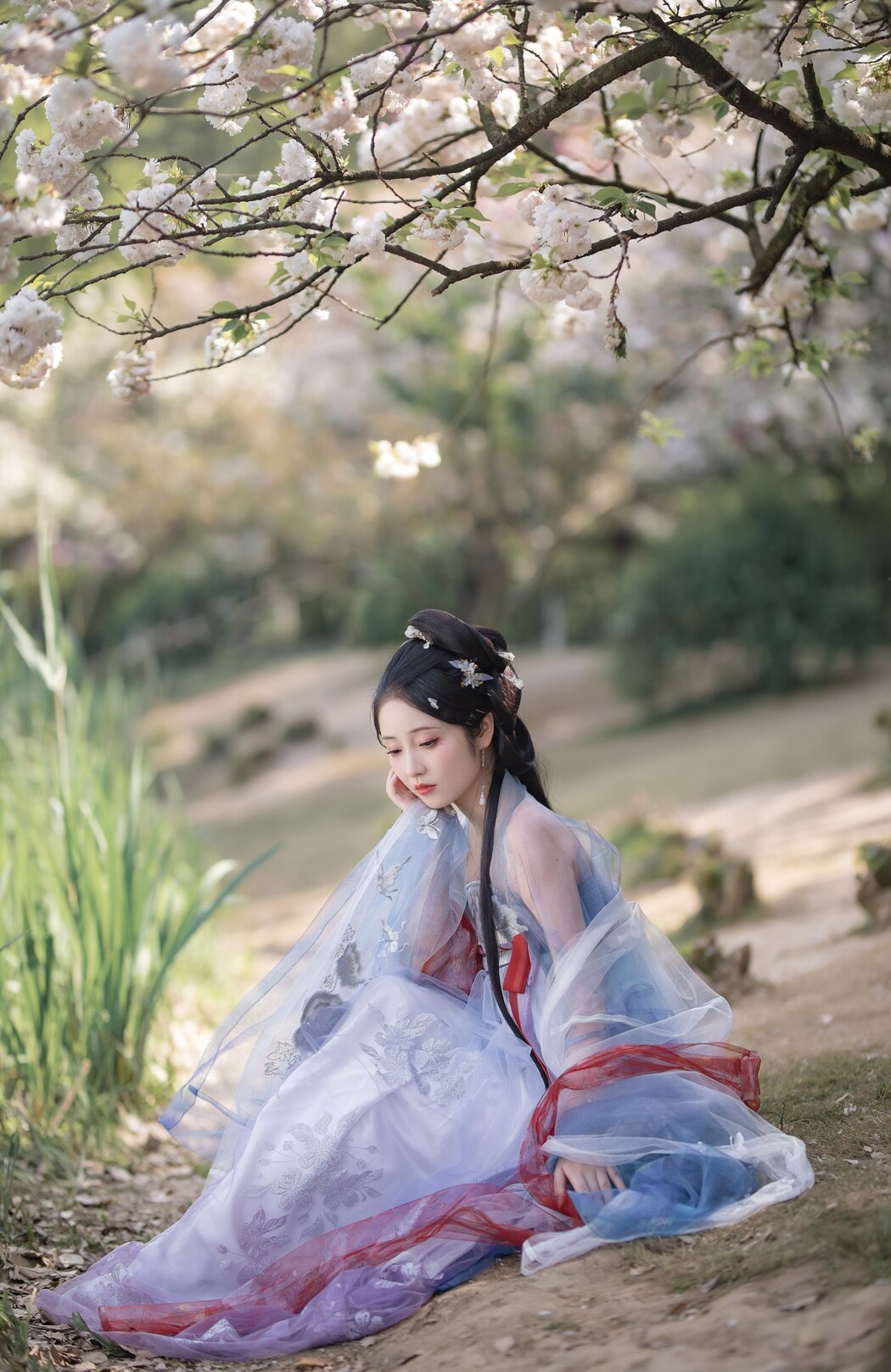 YiTuYu艺图语 Vol.1544 Xiao Wen Nuan Xiang Yao Ge Da Tai Yang