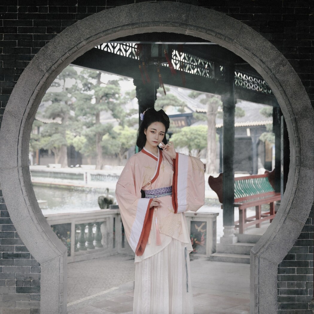 YiTuYu艺图语 Vol.1475 Qiu Shui