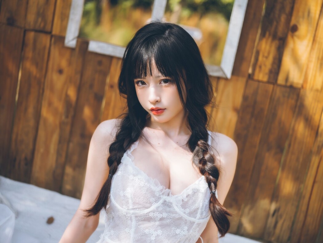YiTuYu艺图语 Vol.1540 Qing Shui You Nai