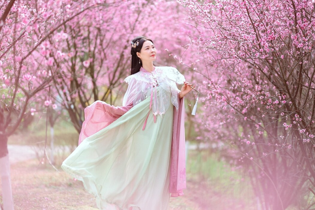 YiTuYu艺图语 Vol.1530 Lian