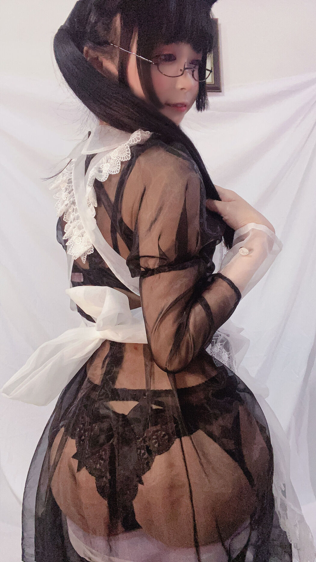 Coser@佳佳好难啊 – 透明女仆