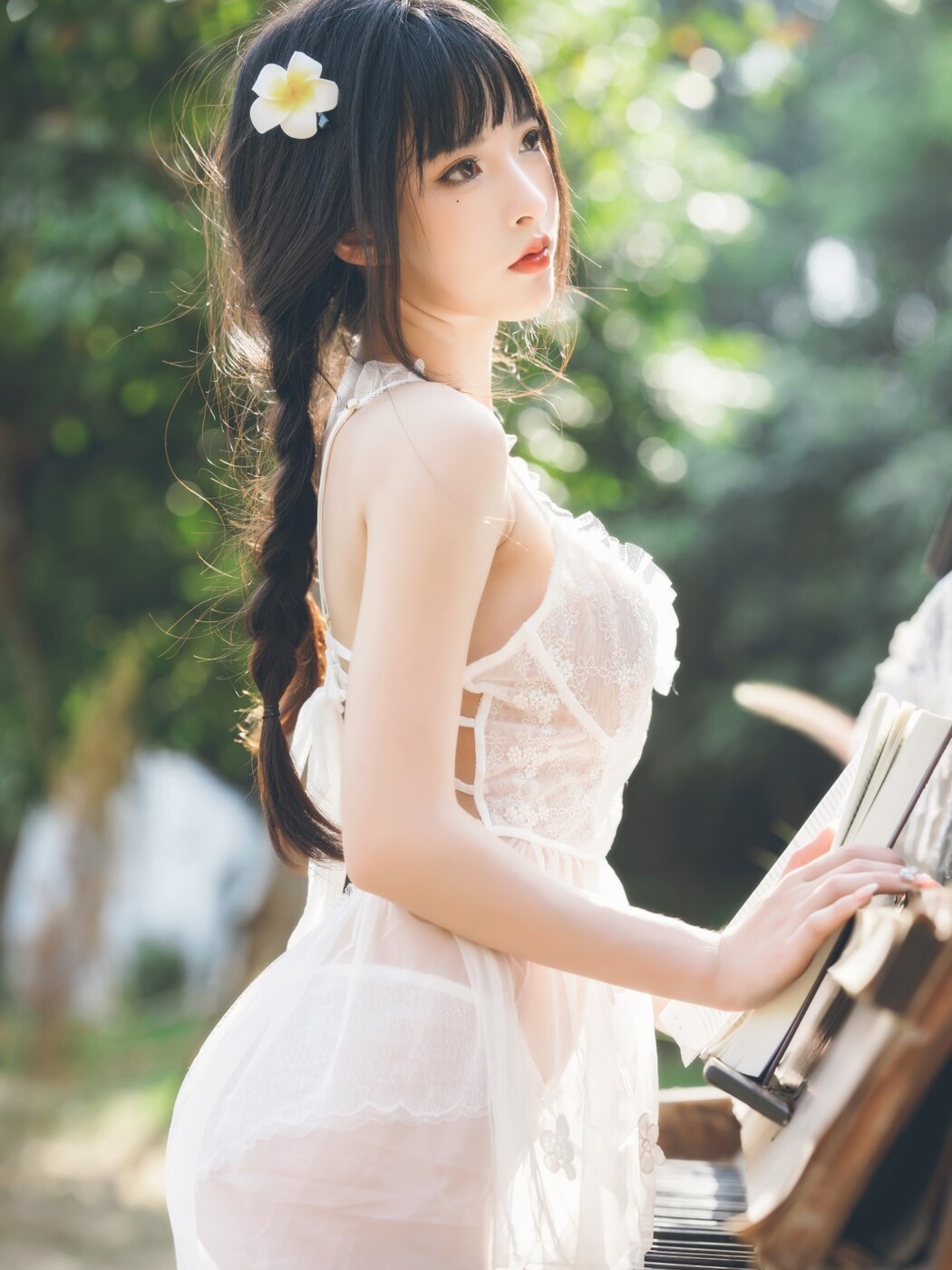 YiTuYu艺图语 Vol.1540 Qing Shui You Nai