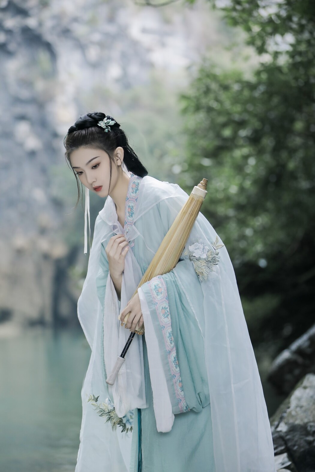 YiTuYu艺图语 Vol.1483 Zhi Zhi Qi
