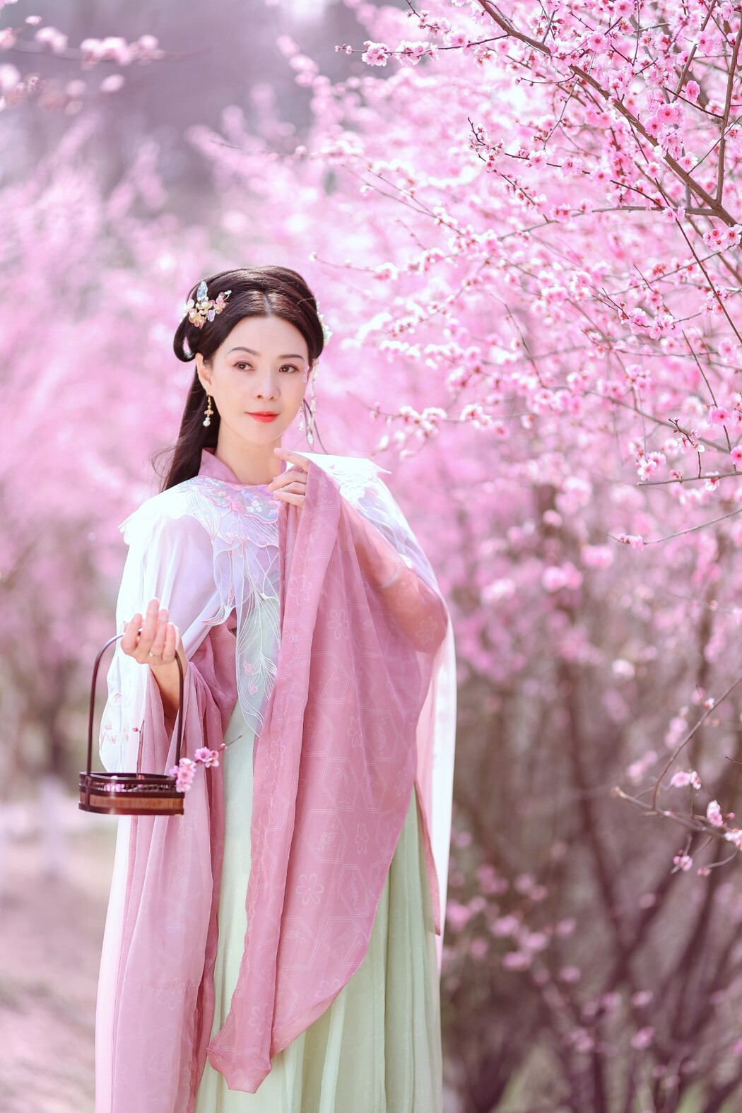 YiTuYu艺图语 Vol.1530 Lian
