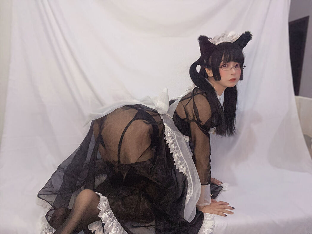 Coser@佳佳好难啊 – 透明女仆