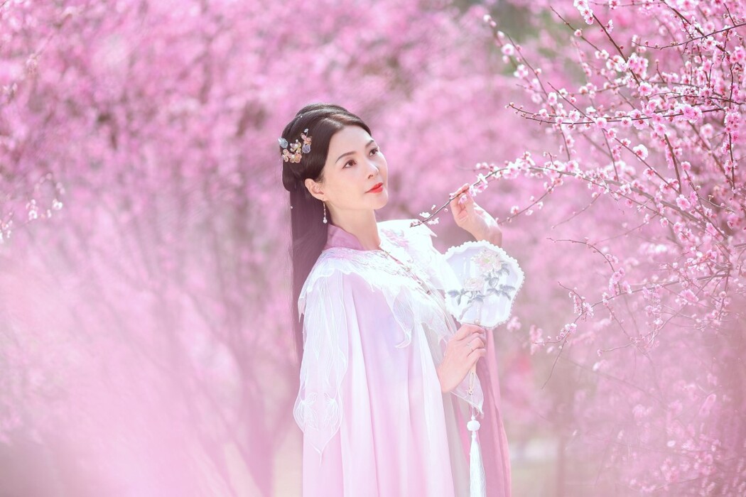 YiTuYu艺图语 Vol.1530 Lian