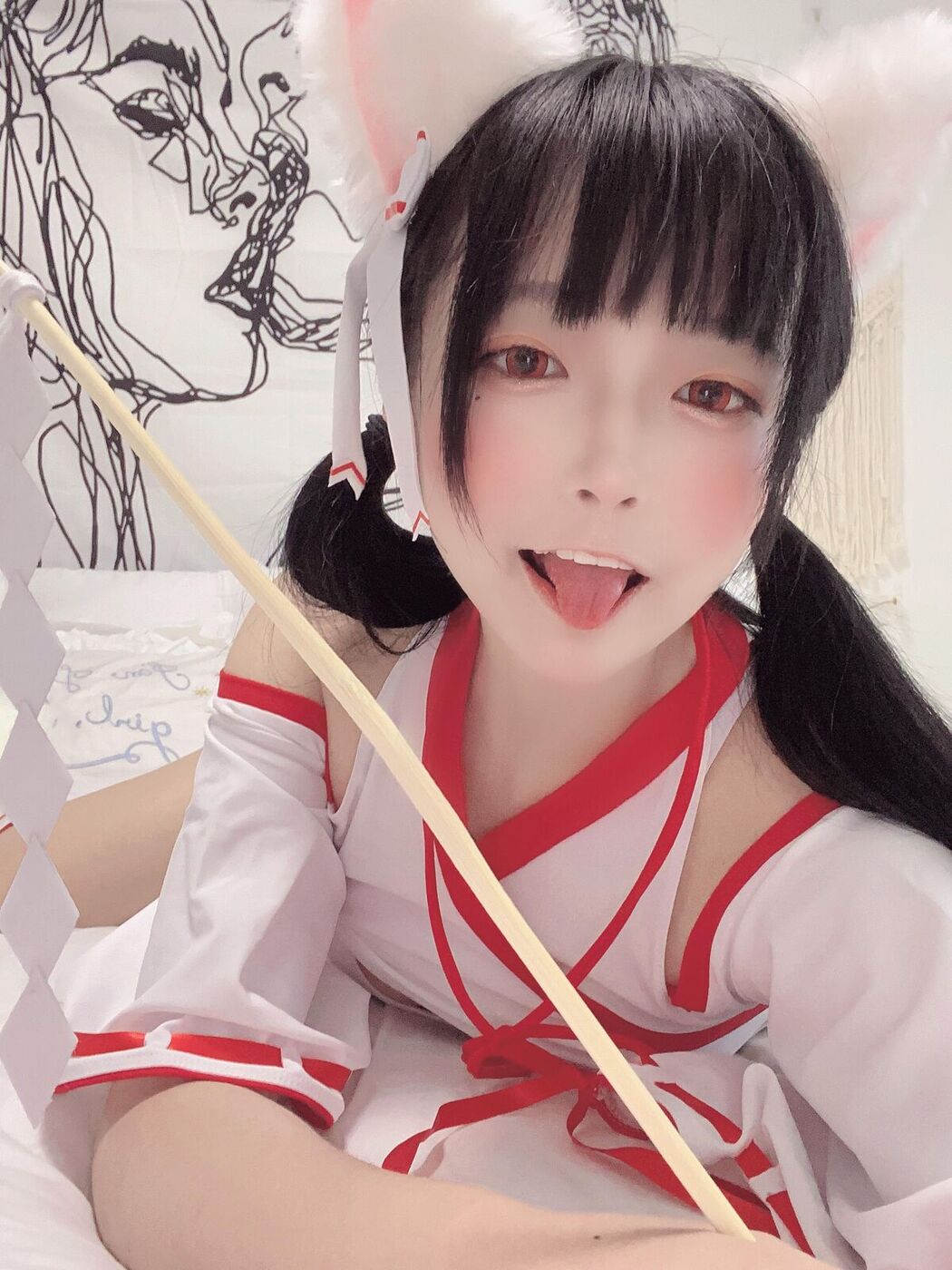 Coser@佳佳好难啊 – 神社巫女