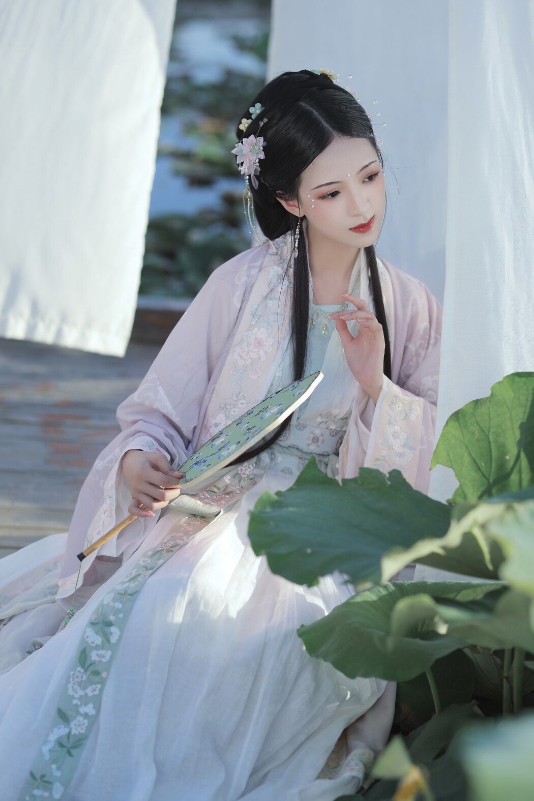 YiTuYu艺图语 Vol.1514 ella