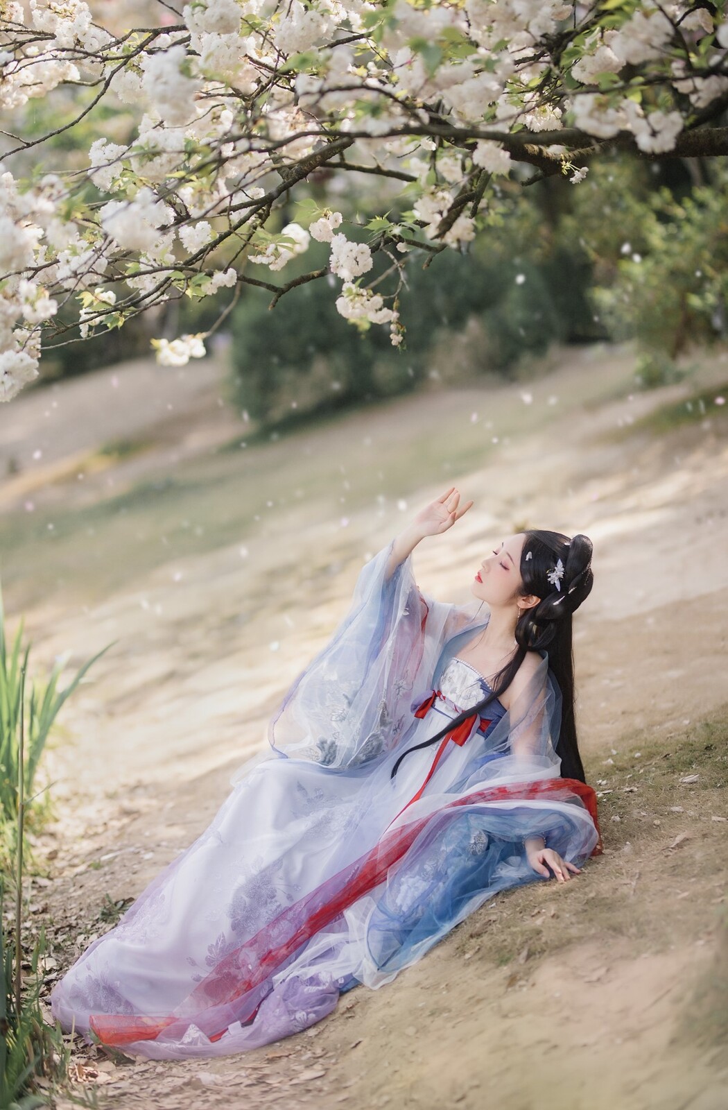 YiTuYu艺图语 Vol.1544 Xiao Wen Nuan Xiang Yao Ge Da Tai Yang