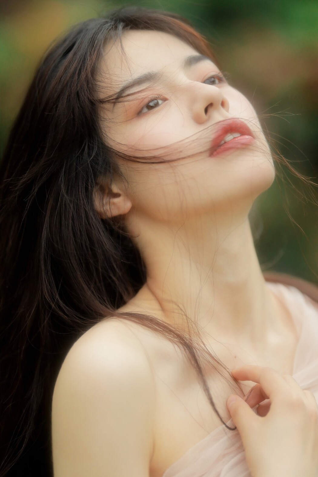 YiTuYu艺图语 Vol.1464 Qing Qian IIL