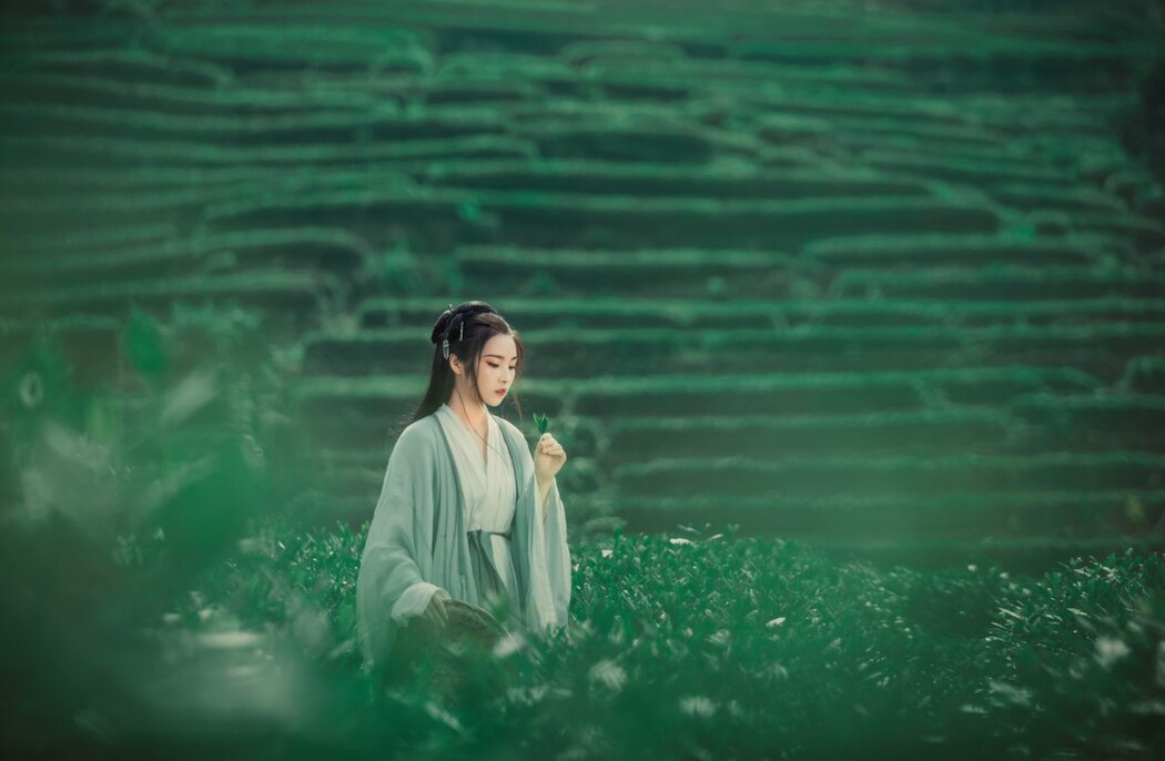 YiTuYu艺图语 Vol.1472 Yi Ge Bai Lu