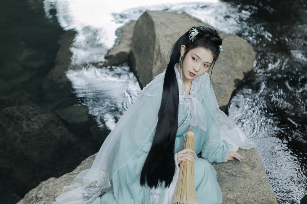 YiTuYu艺图语 Vol.1483 Zhi Zhi Qi