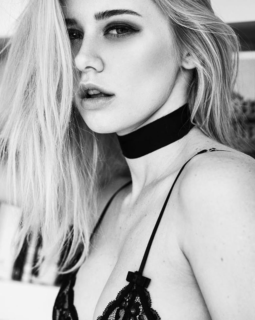 Alena Savostikova
