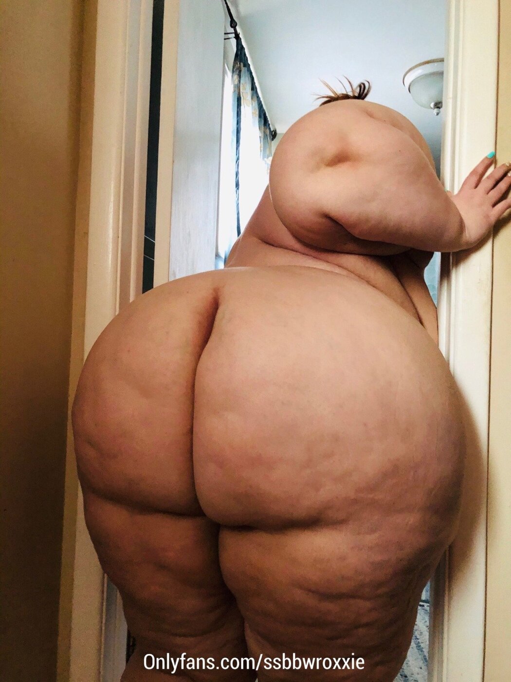 Foxy Roxxie