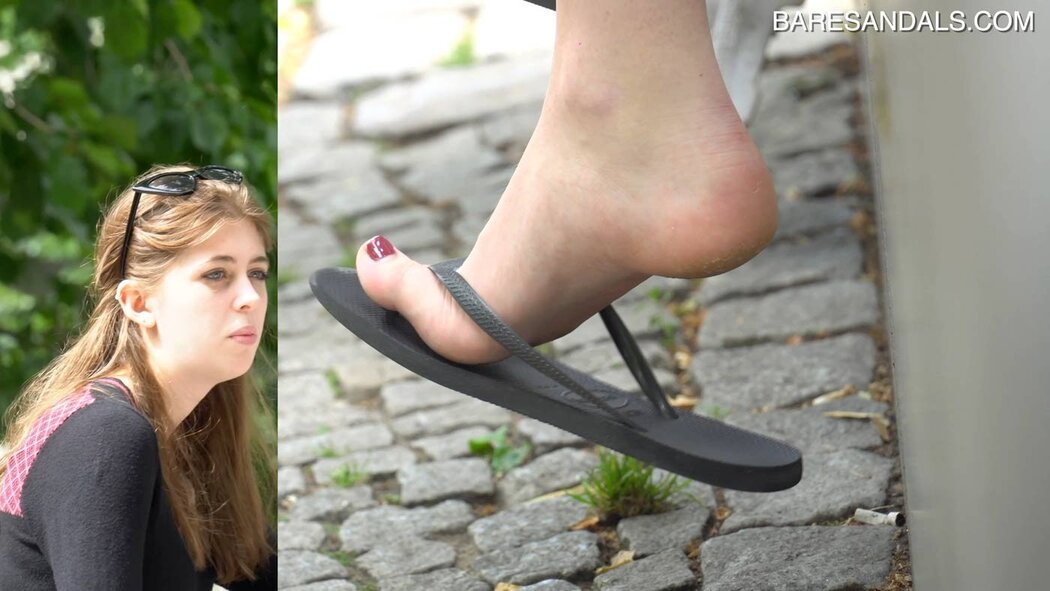 Shoeplay Dangling