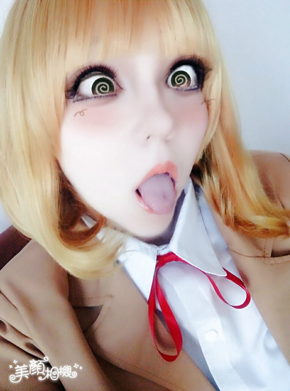 Ahegao Cosplay