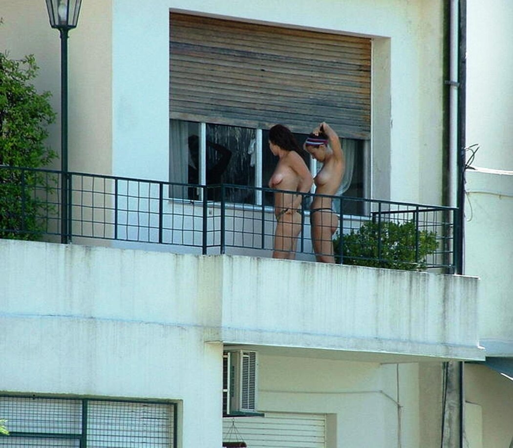 Balcony Porn