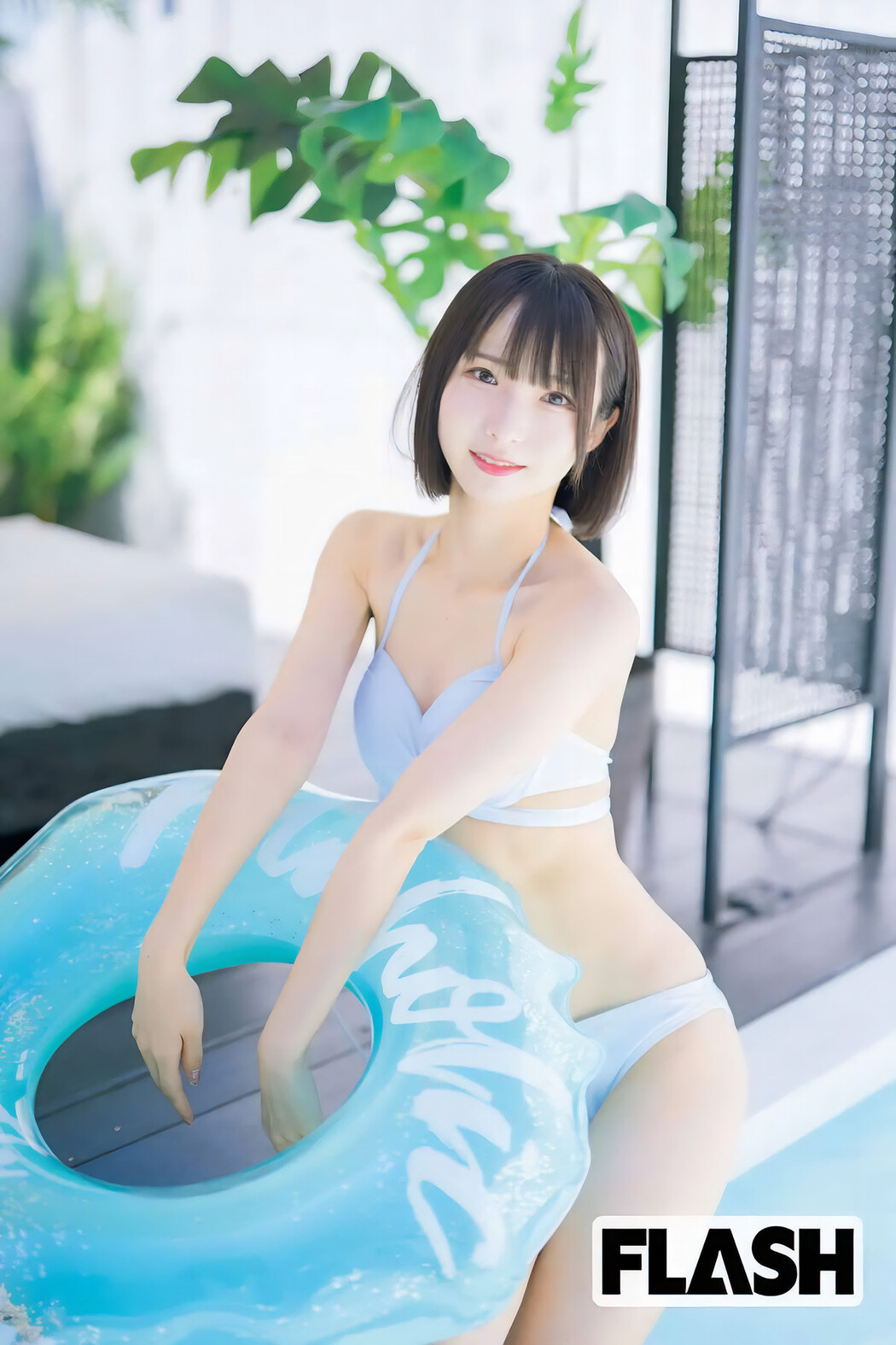 いま見るべきアイドル - 全員水着で!, FLASH 2025.05.06 (フラッシュ 2025年5月6日号)