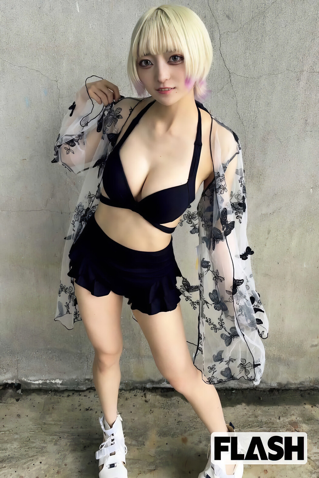 いま見るべきアイドル - 全員水着で!, FLASH 2025.05.06 (フラッシュ 2025年5月6日号)