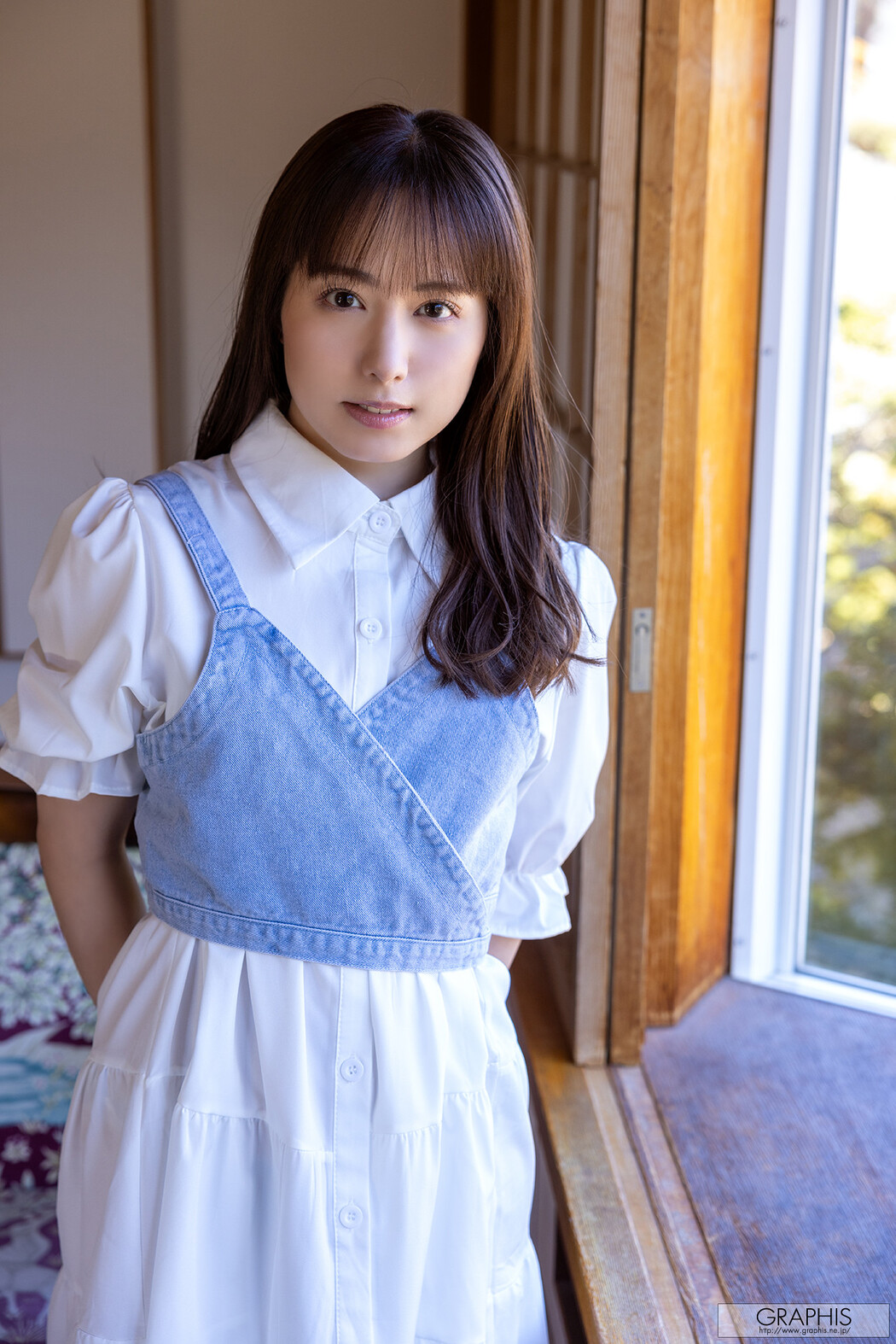 Ema Yano 矢埜愛茉, Graphis Gals 「Naturally」 Vol.01