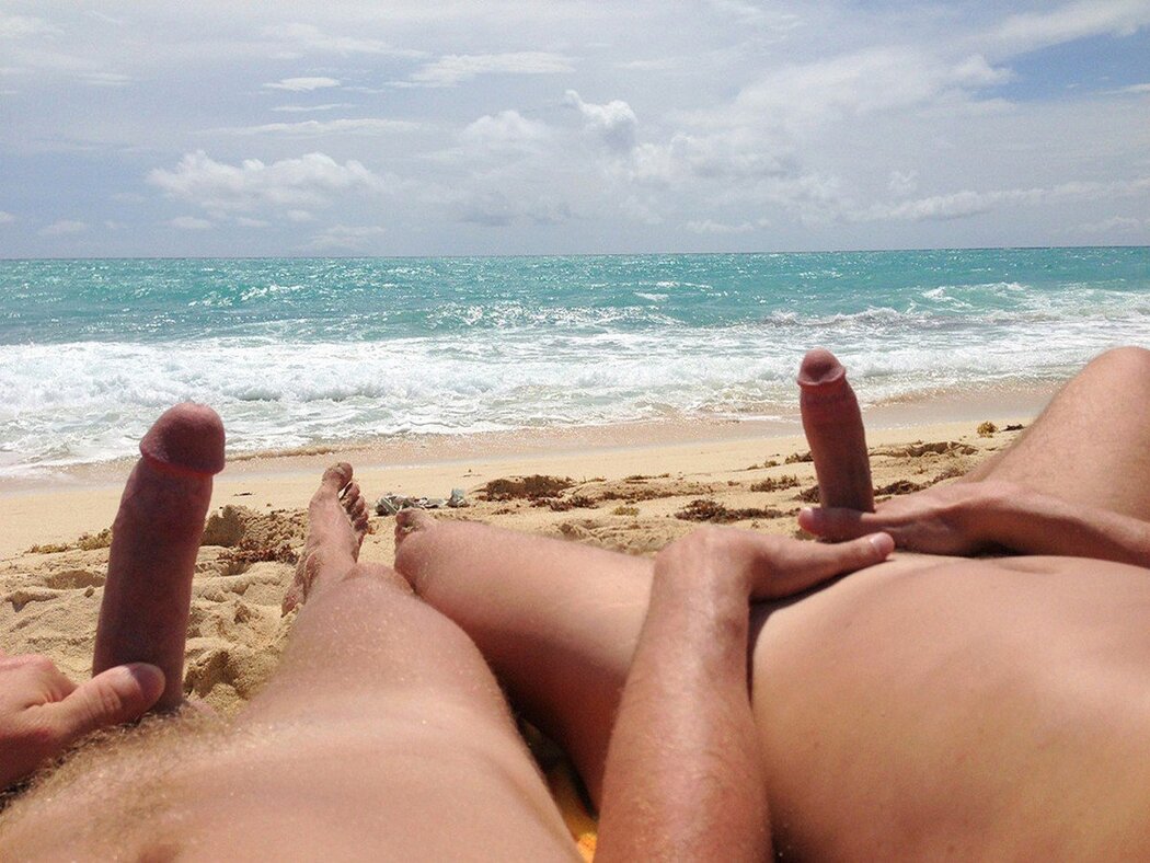 Boner Porn On The Beach