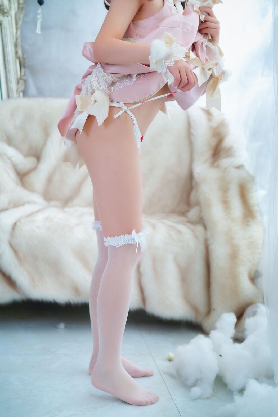 Coser@杪夏 – 花与少女