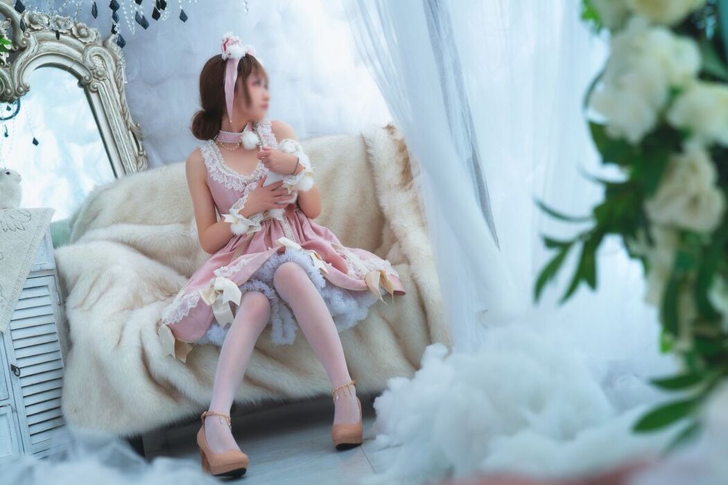 Coser@杪夏 – 花与少女
