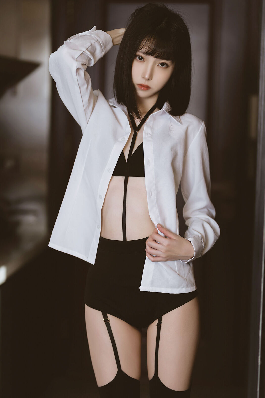 Coser@许岚LAN – 醉酒OL Cover Photo