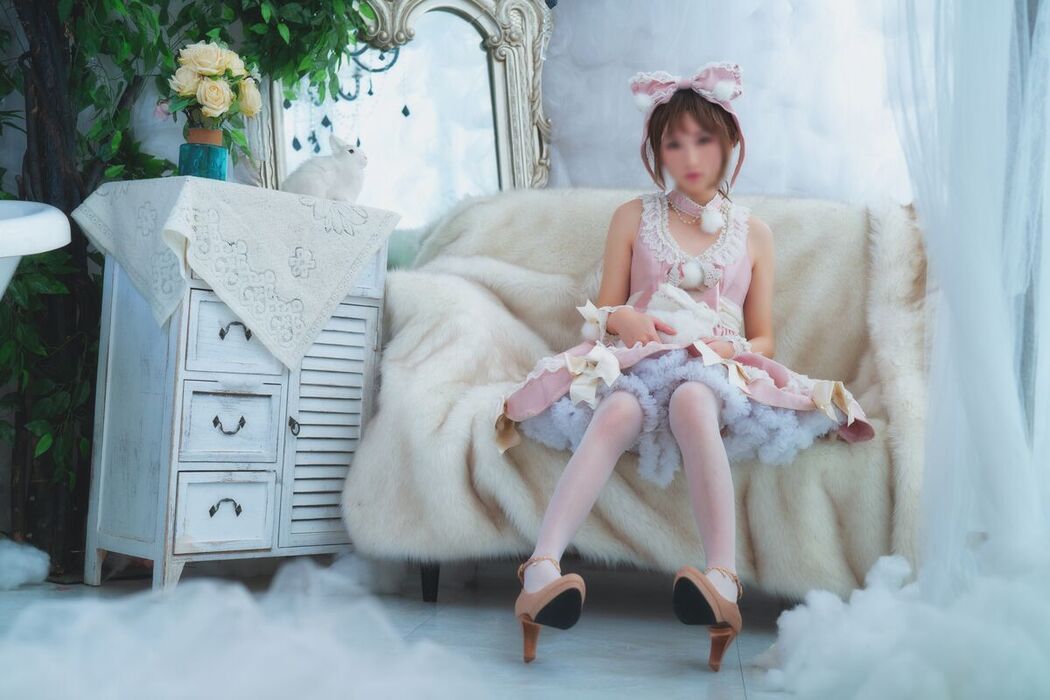 Coser@杪夏 – 花与少女